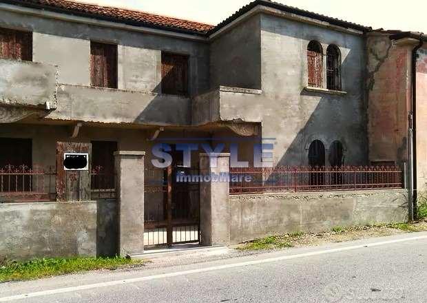 Villa in vendita a Santa Maria Di Sala