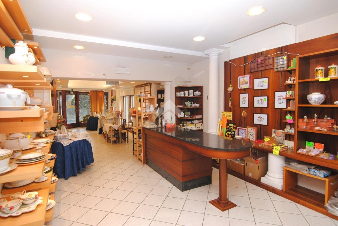 Negozio in , Buttigliera Alta, {3} - Foto 1