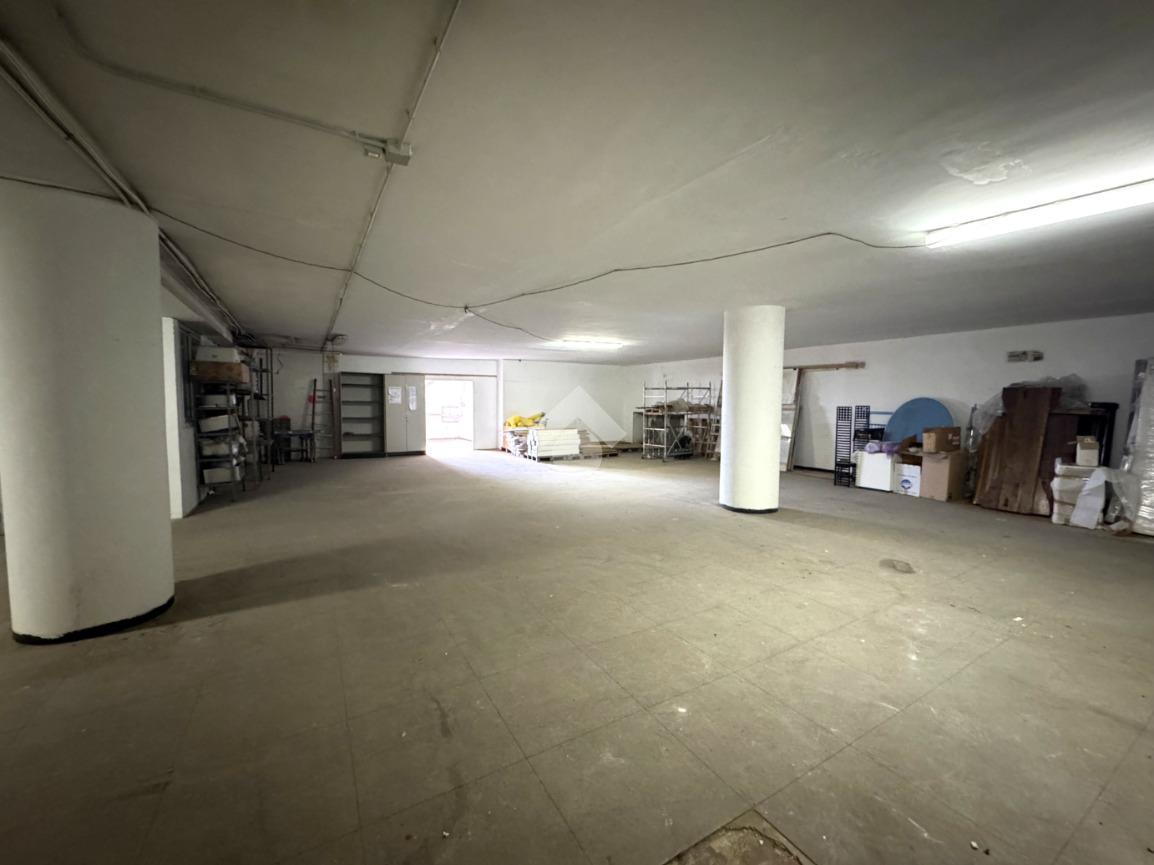 Magazzino in Corso Moncenisio 63, Rosta, {3} - Foto 1