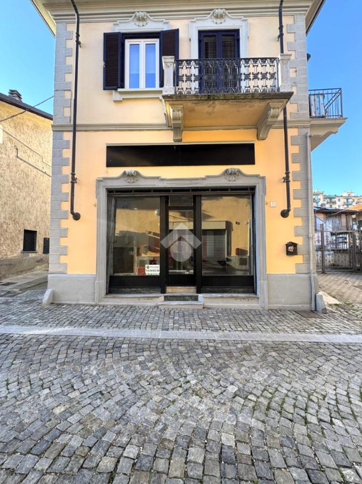 Negozio in Via Palestro 74, Piossasco, {3} - Foto 1