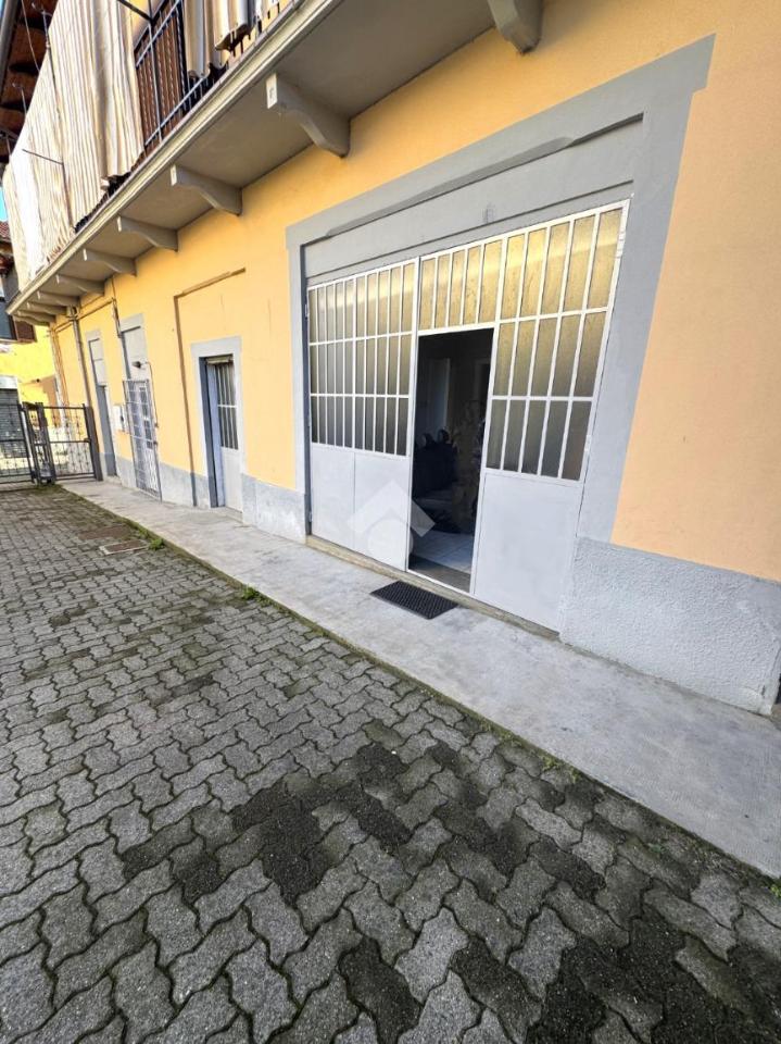 Negozio in Via Palestro 74, Piossasco, {3} - Foto 2