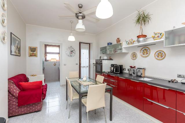 3-room flat in Corso Savona 12, Villastellone - Photo 1