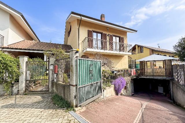 Mansion in Via Sangano 74, Bruino - Photo 1