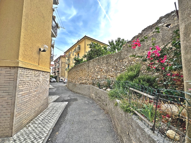 Dreizimmerwohnung in Via degli Anemoni 5, Finale Ligure - Foto 1