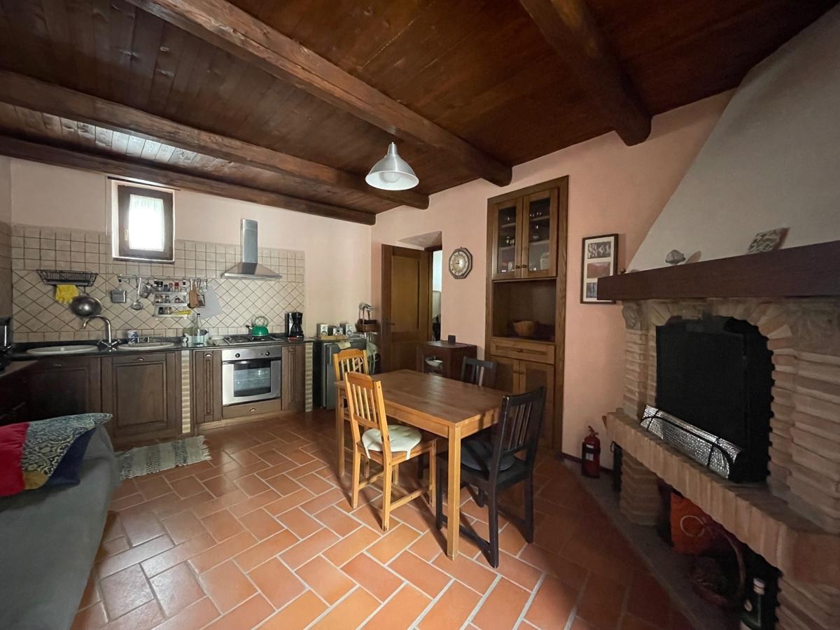 Appartamento in vendita a Bassano In Teverina