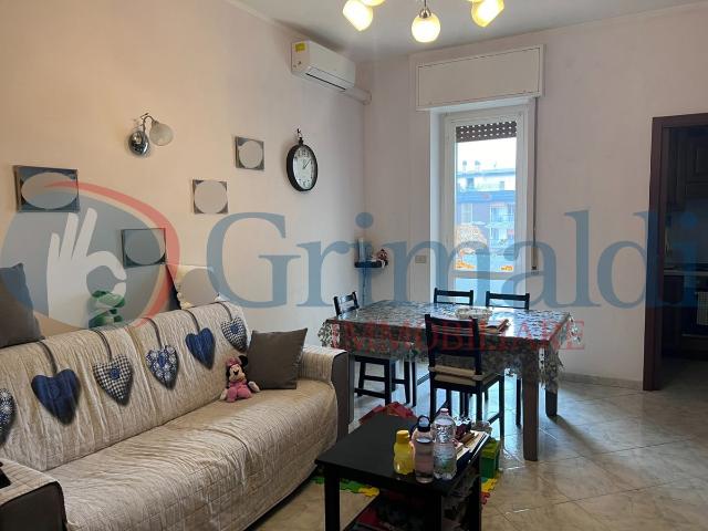 3-room flat in Via Giosuè Carducci 6, Opera - Photo 1