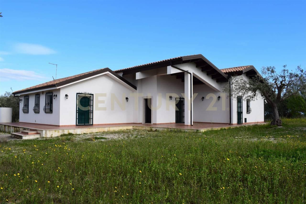 Villa in vendita a Ispica