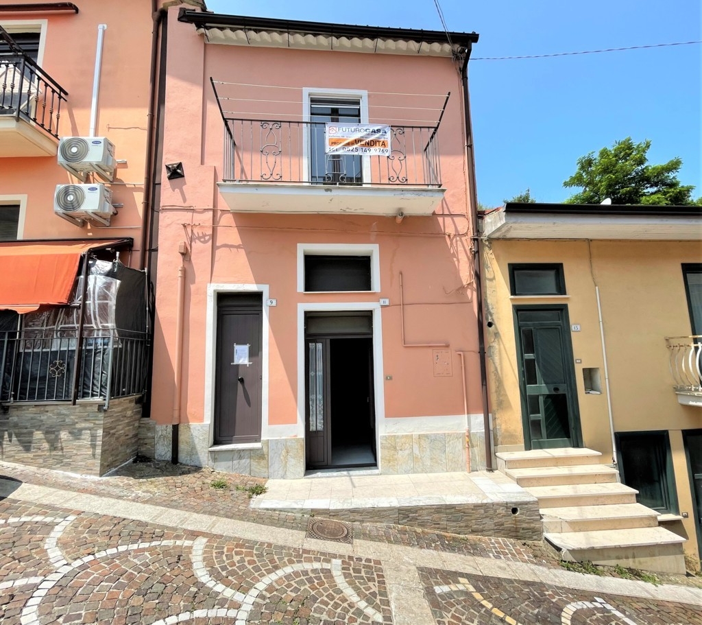 Villa a schiera in vendita a Montecalvo Irpino