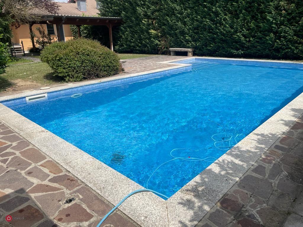 Villa a schiera in vendita a Pieve Porto Morone