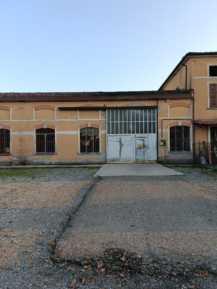 Magazzino in vendita a Castel San Giovanni
