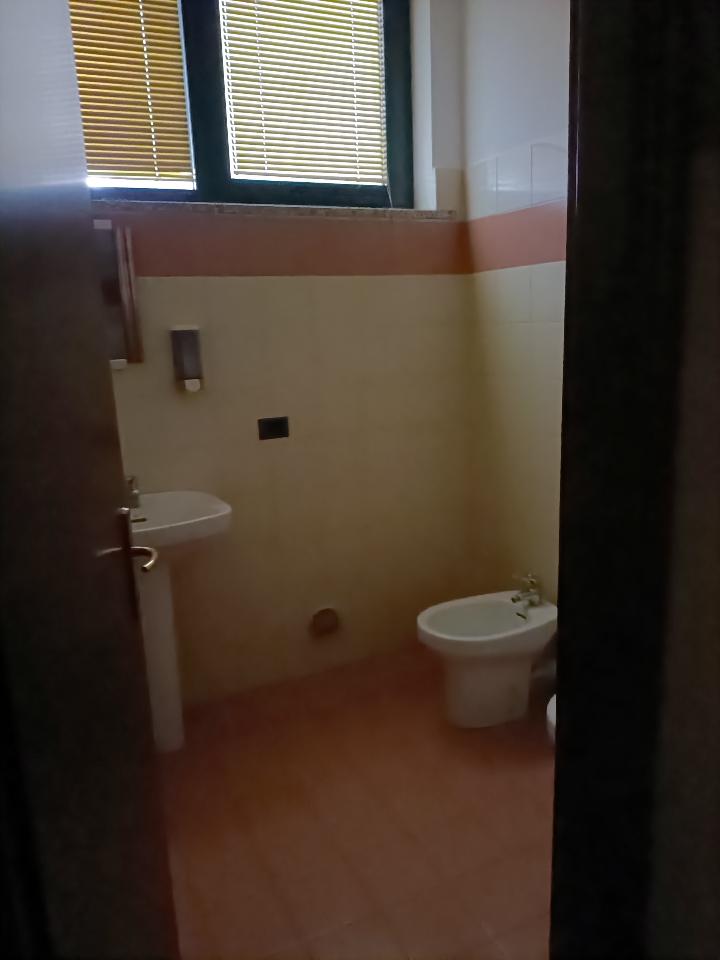 Ufficio in Via Fratelli Bandiera 30h, Castel San Giovanni, {3} - Foto 2