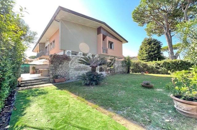 Villa in Via della Barbiera, Forte dei Marmi - Foto 1