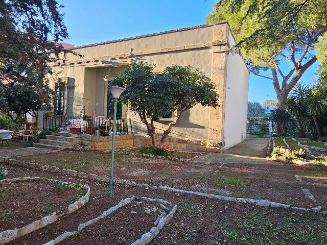 Mansion in Via San Girolamo 17, Putignano - Photo 1