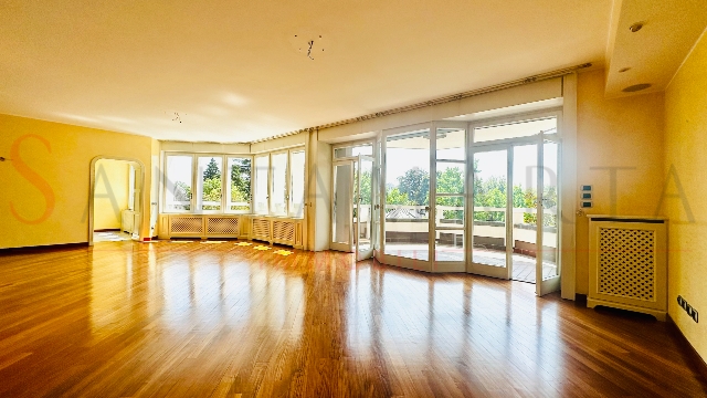 main gallery real estate image