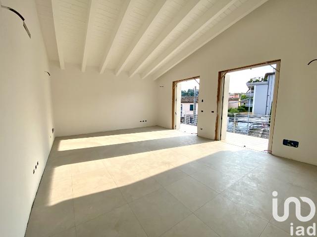 Loft in {3}, Via Salvo d'Acquisto - Photo 1