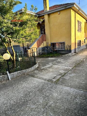 Villa in Corso Novara, Vigevano - Foto 1