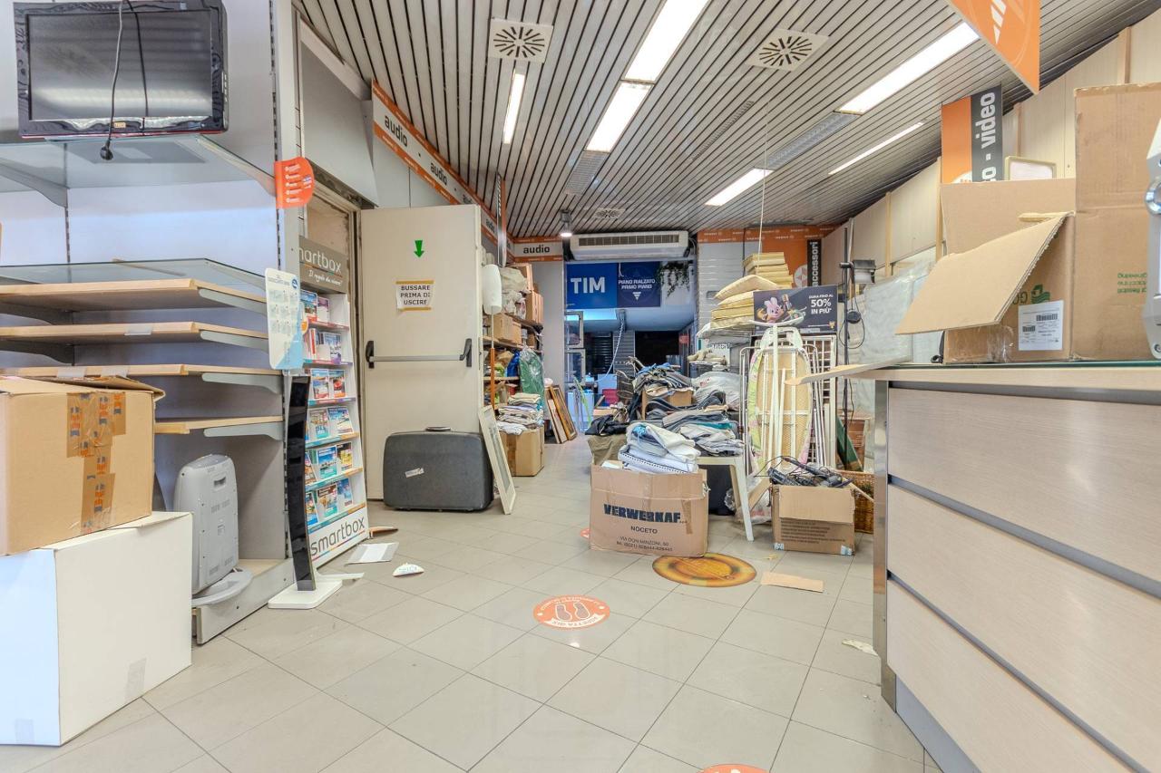 Negozio in Via Buonarroti 29, Lissone, {3} - Planimetria 1
