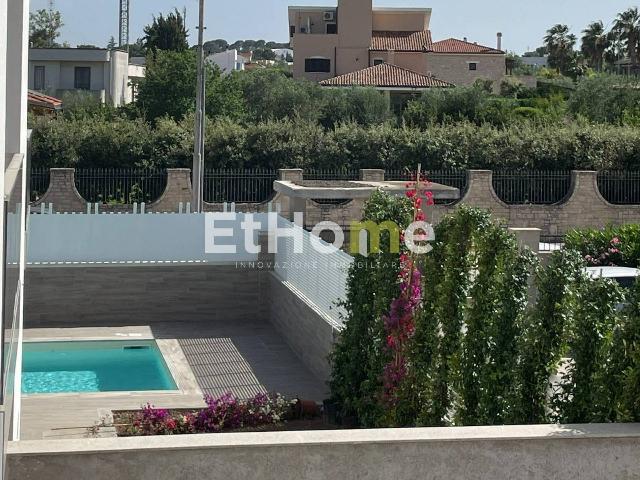 Villa in Piazzale Sant'Annibale Maria di Francia, Trani - Foto 1