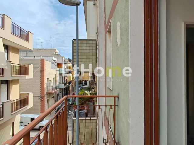 2-room flat in Via Cornelia 44, Andria - Photo 1