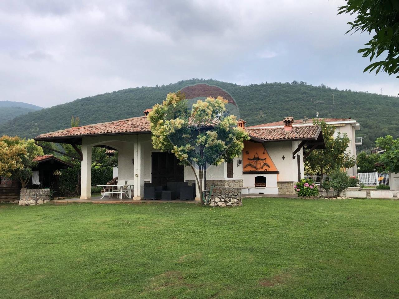 Villa in vendita a Gavardo