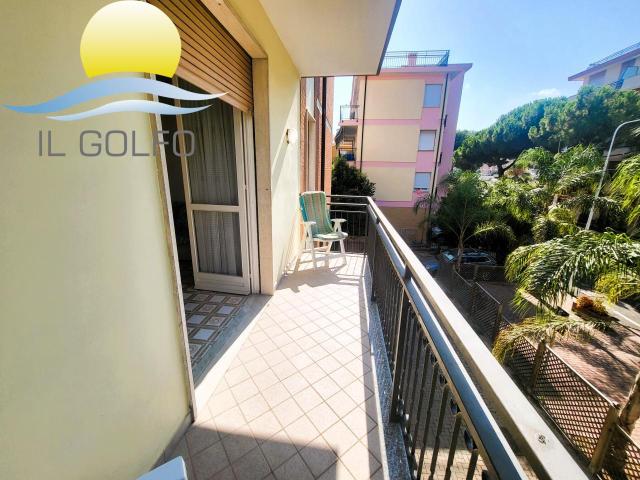 2-room flat in Piazza Andrea Doria 6, San Bartolomeo al Mare - Photo 1