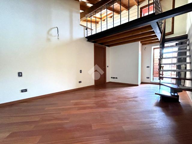 2-room flat in Via Luigi Gamba 33, Curno - Photo 1