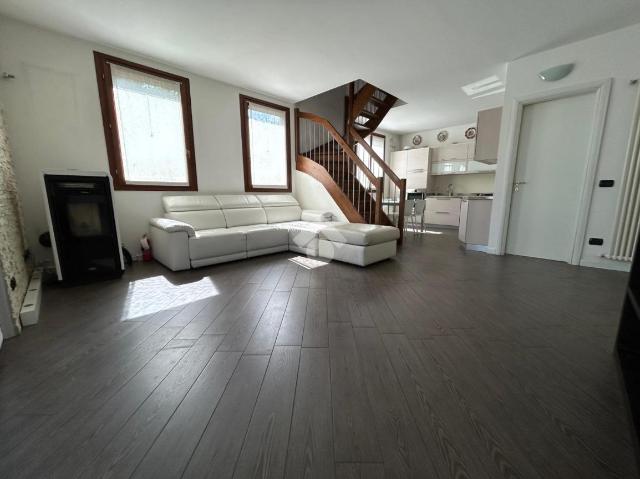 3-room flat in Via Emilia 27, Curno - Photo 1