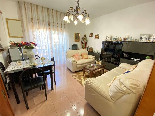 Vierzimmerwohnung in Viale Giuseppe Abbadessa 68, Francavilla Fontana - Foto 1