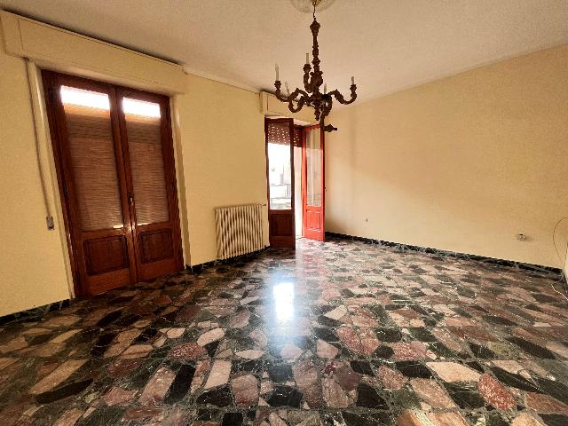 3-room flat in Via Simeana  154, Francavilla Fontana - Photo 1