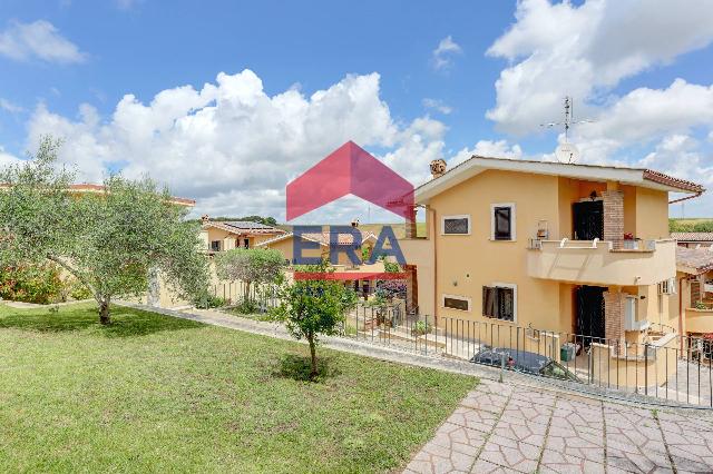 Villa in Via Treviso, Pomezia - Foto 1