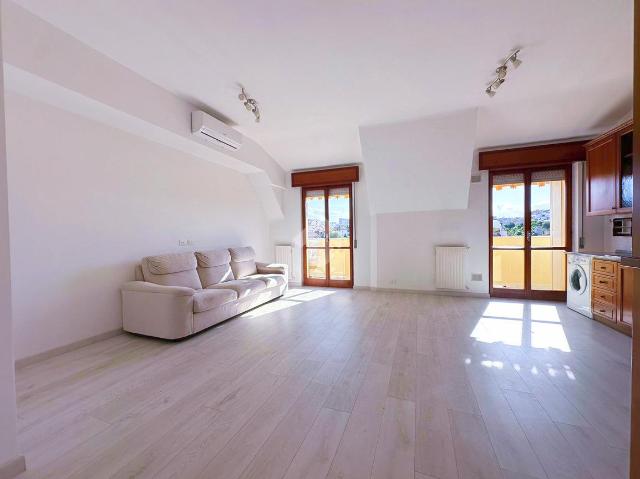 2-room flat in Via Trignina 81, San Salvo - Photo 1