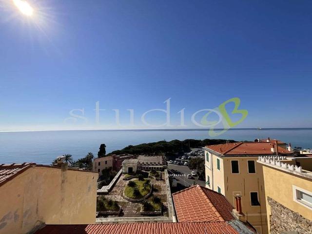 Appartamento in Piazza del Popolo Snc, Bordighera - Foto 1