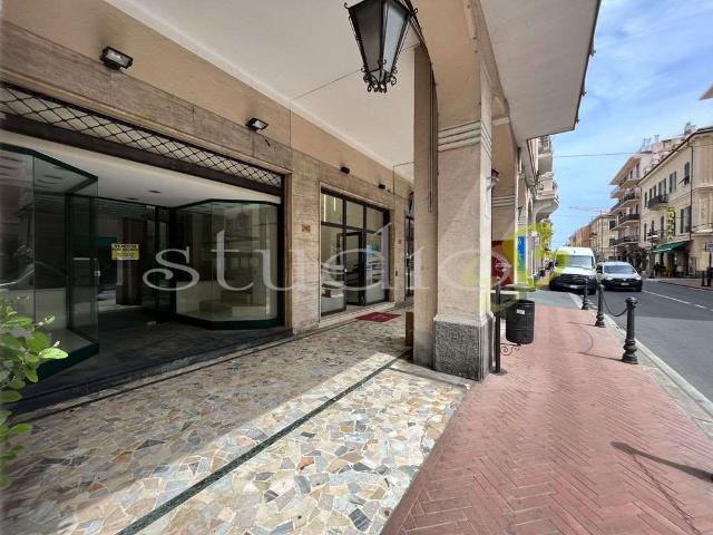 Geschäft in Via Vittorio Emanuele 100, Bordighera - Foto 1