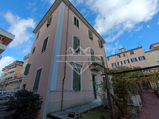 Casa indipendente, Carrara - Foto 1