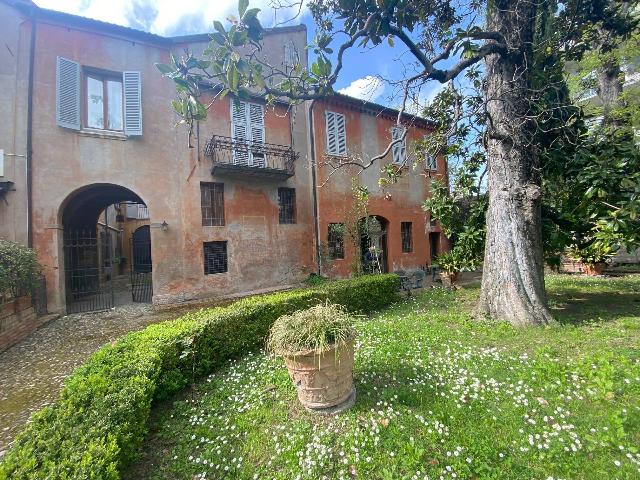 Casa indipendente in Via Montebello 12, Ferrara - Foto 1