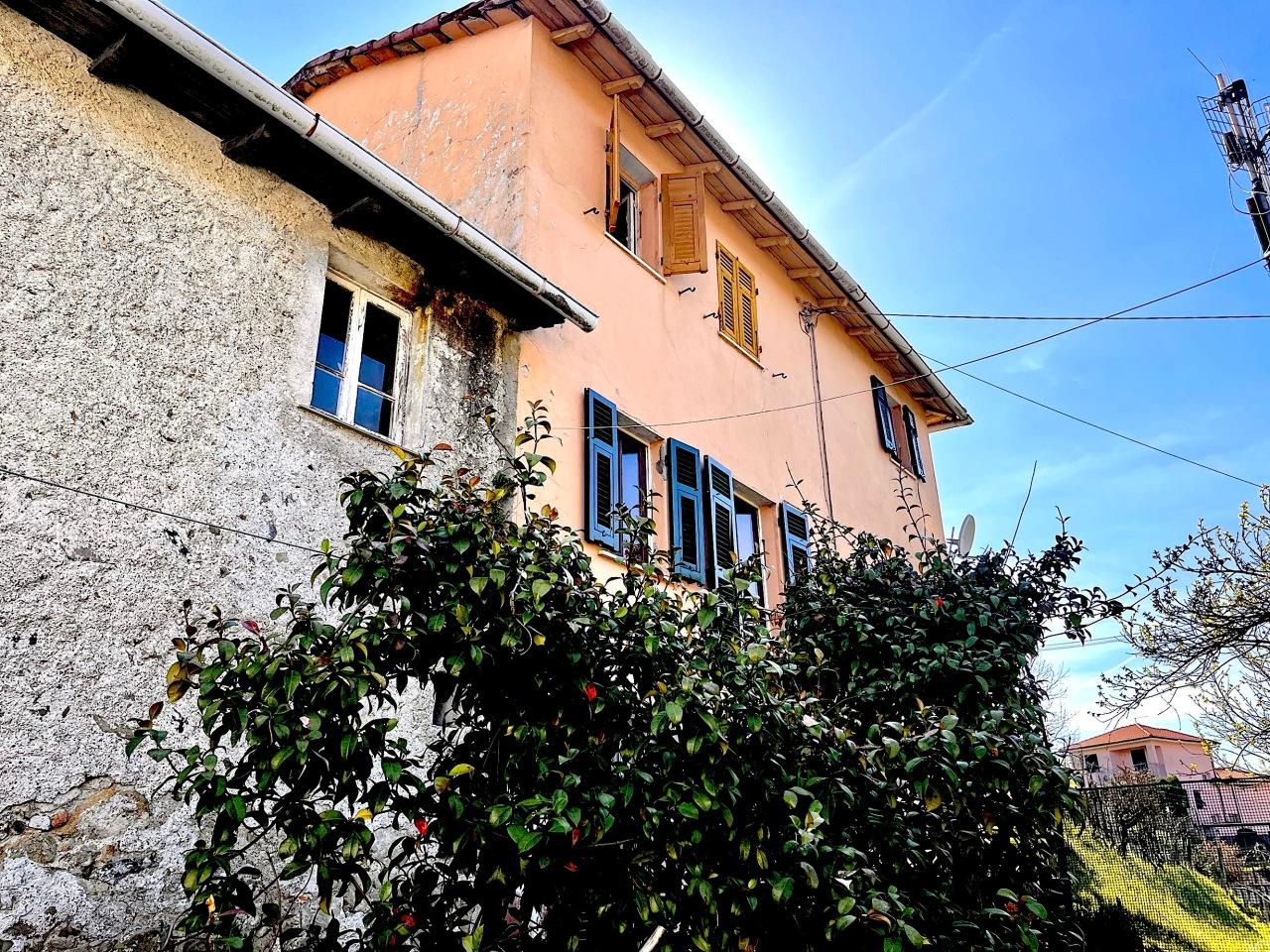 Villa a schiera in vendita a Ricco' Del Golfo Di Spezia