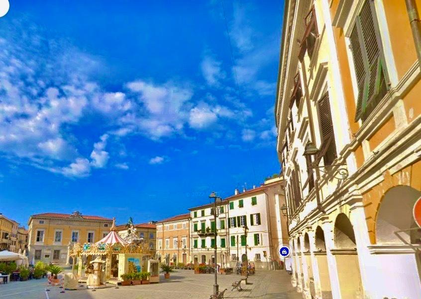 Negozio in , Sarzana, {3} - Foto 1