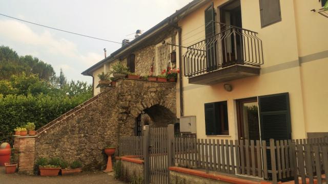 Casa indipendente, Follo - Foto 1