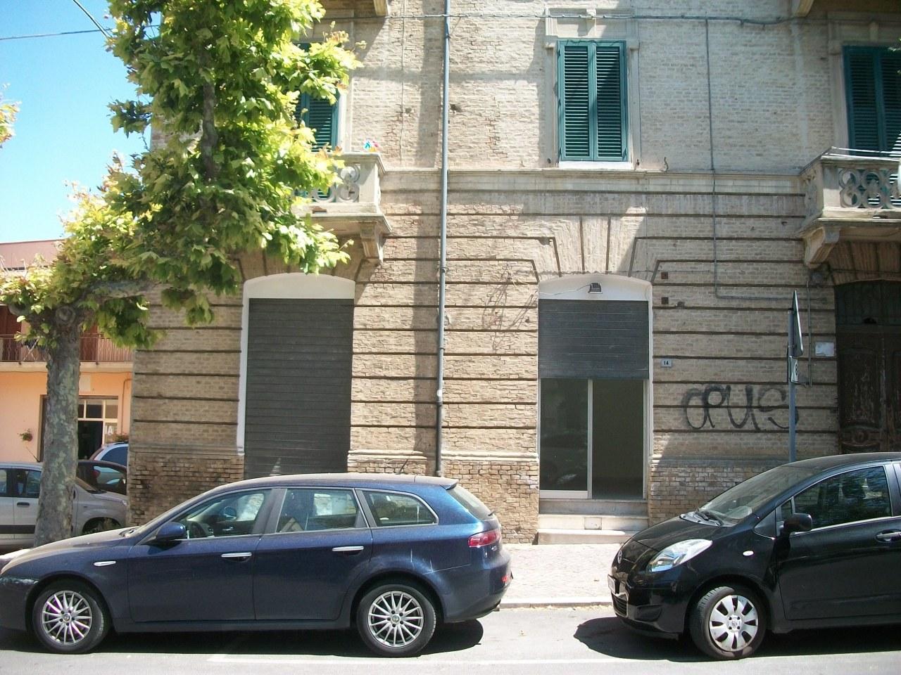 Negozio in Via S.Spaventa, Lanciano - Foto 1