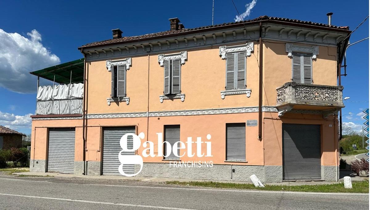 Rustico in vendita a Castell'Alfero