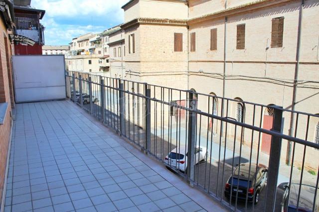 3-room flat in Via Luigi Mercantini 8/Bis, Jesi - Photo 1