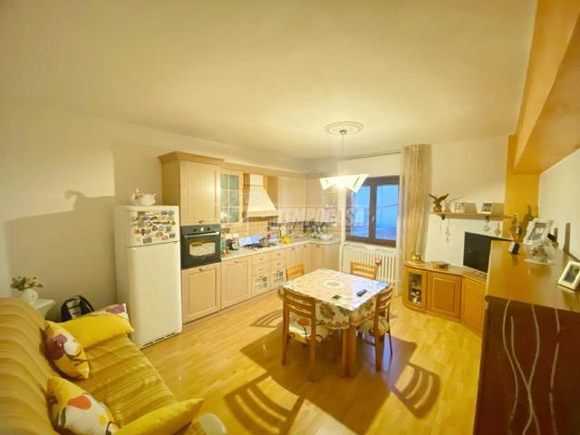 3-room flat in Via Matteo Imbriani, Jesi - Photo 1