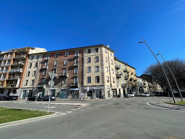 Vierzimmerwohnung in Corso Indipendenza 4, Casale Monferrato - Foto 1