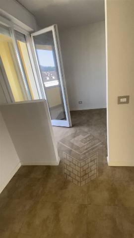 4-room flat in {3}, - Photo 1