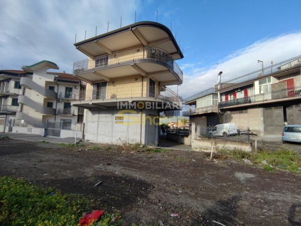 Negozio in Via Leonardo Sciascia, Paterno', {3} - Foto 2