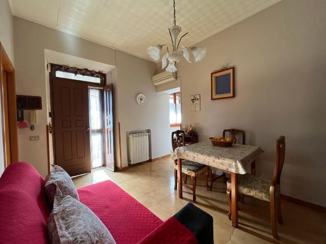 2-room flat in Via Andrea Cangitano , Ciampino - Photo 1