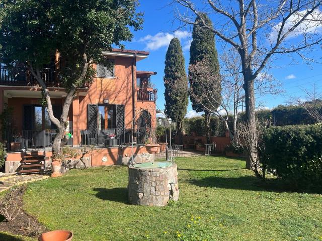 Villa in Via Doganale, Ciampino - Foto 1