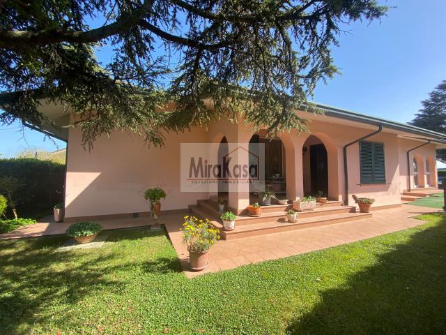 Villa in Via Beneficio II Tronco 34, Cervia - Foto 1