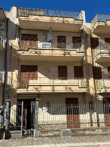 Apartament in Viale Regione Siciliana, Ribera - Photo 1