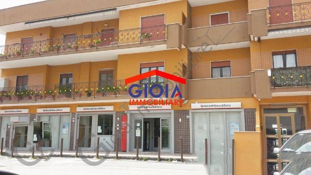 Wohnung in Via Piazza Bergamo, Mondragone - Foto 1